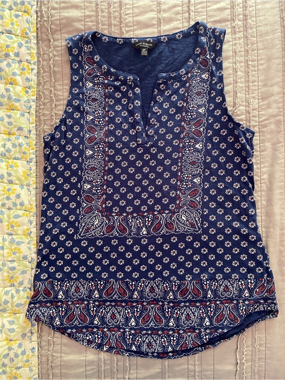 Lucky Brand - Sleeveless Navy Paisley Print V-Neck Top - size S (women’s)